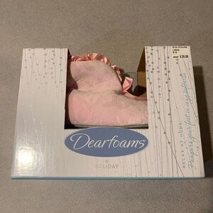 NIB Dearfoams Pink Slippers sz L (8-9)